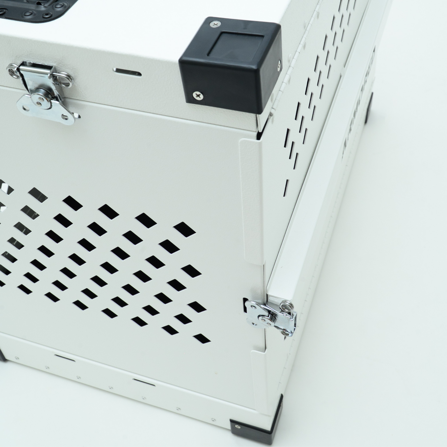 Collapsible Dog Crate